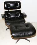 121100 CHARLES  RAY EAMES LOUNGE CHAIR  OTTOMAN