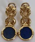 101088 14KT YELLOW GOLD EARCLIPS INTAGLIO BLUE INSET