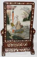 091084 CHINESE JADE  MOTHEROFPEARL TABLE SCREEN