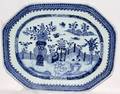 091173 CHINESE EXPORT PORCELAIN PLATTER 18TH C