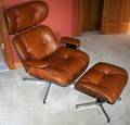 120084 EAMES LEATHER CHAIR AND OTTOMAN