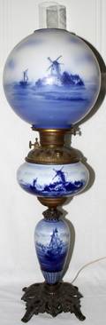 102475 DELFTWARE BLUE  WHITE PORCELAIN BANQUET LAMP