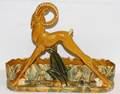 020477 MAJOLICA RAM FORM TABLE LAMP H 14 L 17