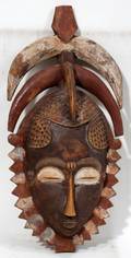 112525 AFRICAN CARVED WOOD WITH POLYCHROME MASK