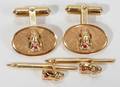 120056 IRISH GENTS STUDS AND CUFFLINKS 14KT GOLD