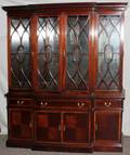 020010 PENNSYLVANIA HOUSE MAHOGANY CHINA CABINETHUTCH