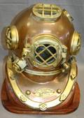 050134 US NAVY MARK V REPRODUCTION DIVING HELMET