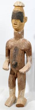 042176 NIGERIAN CARVED  POLYCHROME WOOD IBO FIGURE