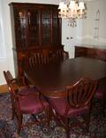 042208 DUNCAN PHYFE STYLE MAHOGANY DINING ROOM SET