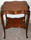 030251 QUEEN ANN STYLE MAHOGANY LAMP TABLE C1940