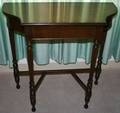 030250 MAHOGANY CONSOLE TABLE C 1940 H 32 W 32