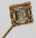 040365 VINTAGE 14KT YELLOW GOLD AND DIAMOND STICK PIN