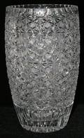031401 HANDCUT CRYSTAL VASE H 13