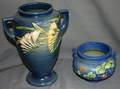 020389 ROSEVILLE POTTERY JARDINIRE AND VASE 2 PCS