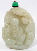 052406 CHINESE CARVED GREEN JADE SNUFF BOTTLE H 3