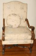 032406 EDWARDIAN CARVED WALNUT OPEN ARM CHAIR WSILK
