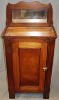 030452 AMERICAN PINE SMALL CUPBOARD EARLY 20TH C
