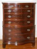 032522 MAHOGANY VENEER SINGLE BED  A CHEST OF DRAWERS