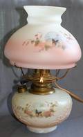 011586 SATIN GLASS OIL LAMP H 13 DIA 8