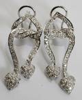 060037 18KT WHITE GOLD AND DIAMOND EARRINGS