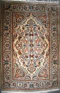 042058 TABRIZ PERSIAN FINE WEAVE RUG 48 X 69