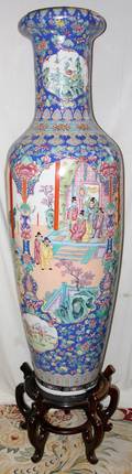 030011 CHINESE PORCELAIN PALACE URN H 69