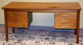010059 HOUSE OF DENMARK TEAK WOOD DESK MODERN H 28