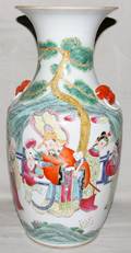 091118 CHINESE PORCELAIN VASE H 17 DIA 8 14