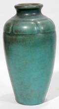 ROOKWOOD POTTERY VASE 1915 H 6 14