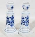 081191 MEISSEN BLUE FLORAL CANDLESTICKS PAIR H 6