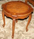 071246 COUNTRY FRENCH STYLE OAK END TABLE H 24 W 24
