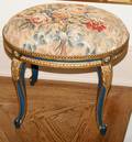 072272 UPHOLSTERED PAINTED AND GILT BENCHES PAIR