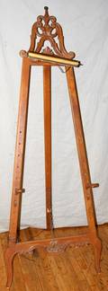 092339 CARVED WOOD PAINTING EASEL H 79 W 28