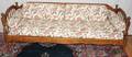 061459 EARLY AMERICAN STYLE DAY BED MID 20TH C H 28