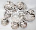112442 AMERICAN  ENGLISH SILVER PLATE SHELL DISHES