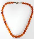 111496 AMBER NECKLACE WITH SILVER CLASP L 16