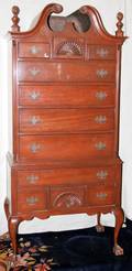 081427 CHIPPENDALE STYLE MAHOGANY HIGHBOY H 77