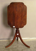 Federal mahogany candlestand