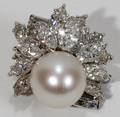 122188 PEARL AND DIAMOND BROOCH 470 CT TW