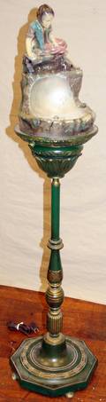 111260 PAINTED METAL STANDING LAMP 20TH C H 44 12