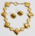 121269 CHANEL GOLD TONE NECKLACE  PAIR OF EARRINGS
