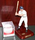 121508 AL KALINE SIGNED BASEBALL AL KALINE FIGURINE