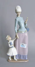 Lladro figure of a mother and child