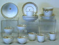 Fifteen pieces of Caughley porcelain to include cups