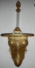 121612 GILT CURIO BRACKETS PLUS PLEXIGLASS COLUMNS