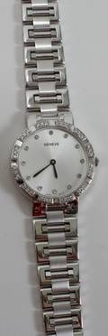110006 18KT WHITE GOLD GENEVE WATCH
