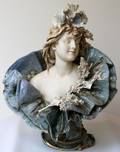 122054 TEPLITZ BUST OF A YOUNG WOMAN H 20