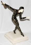 121036 A GILBERT BRONZE SCULPTURE H 16 W 8
