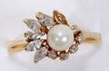 110065 14K YELLOW GOLD PEARL  DIAMOND RING