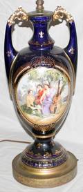 101176 AUSTRIAN PORCELAIN URN THREE GRACES LAMP H37
